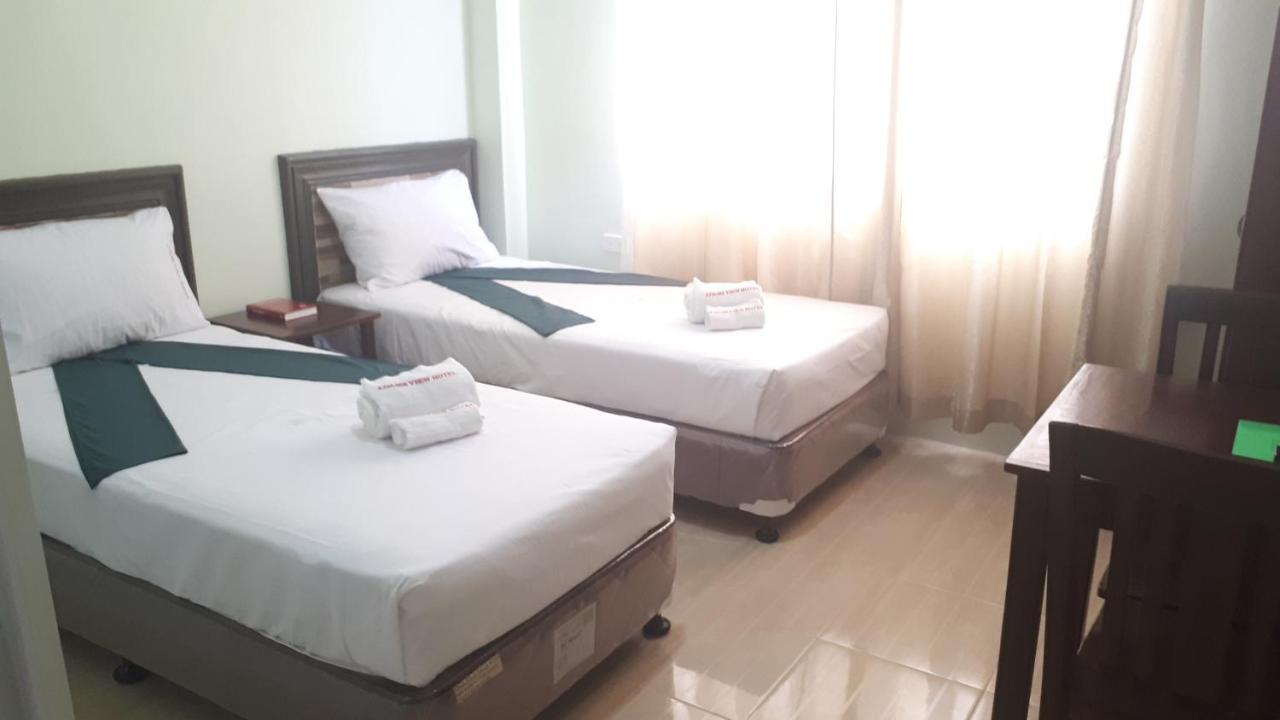 Adams View Hotel Moalboal Ngoại thất bức ảnh